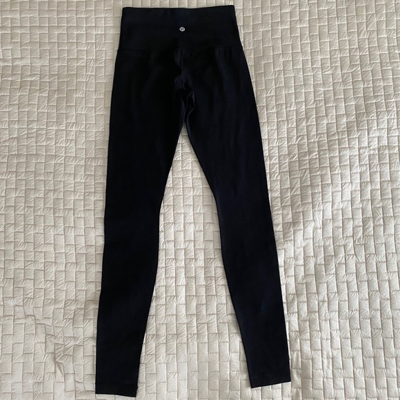 Lululemon Low Rise Wunder Under Tight - Picture 2 of 3